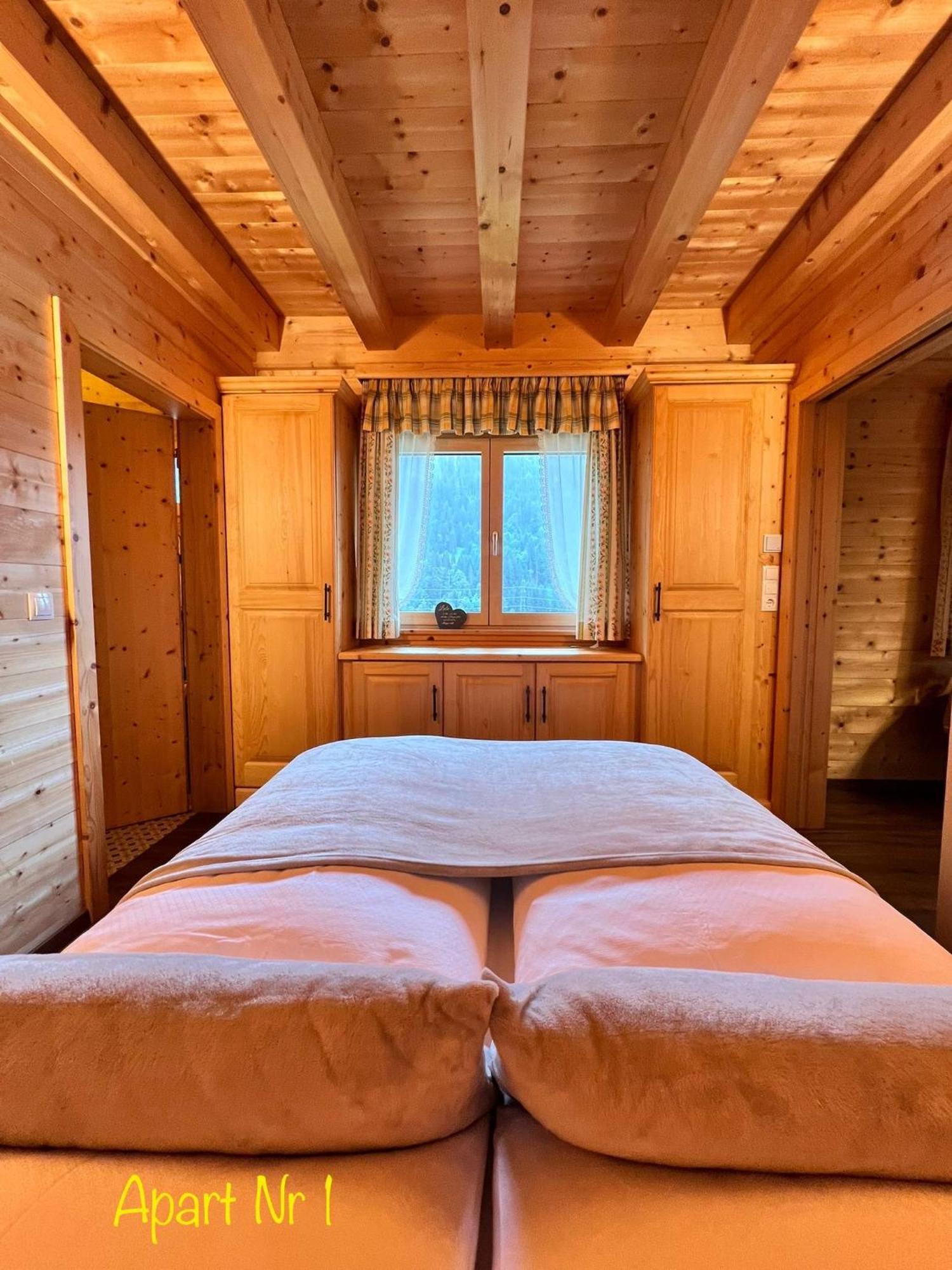 Alpenburg Bergparadies Apartments Wald am Arlberg Dış mekan fotoğraf