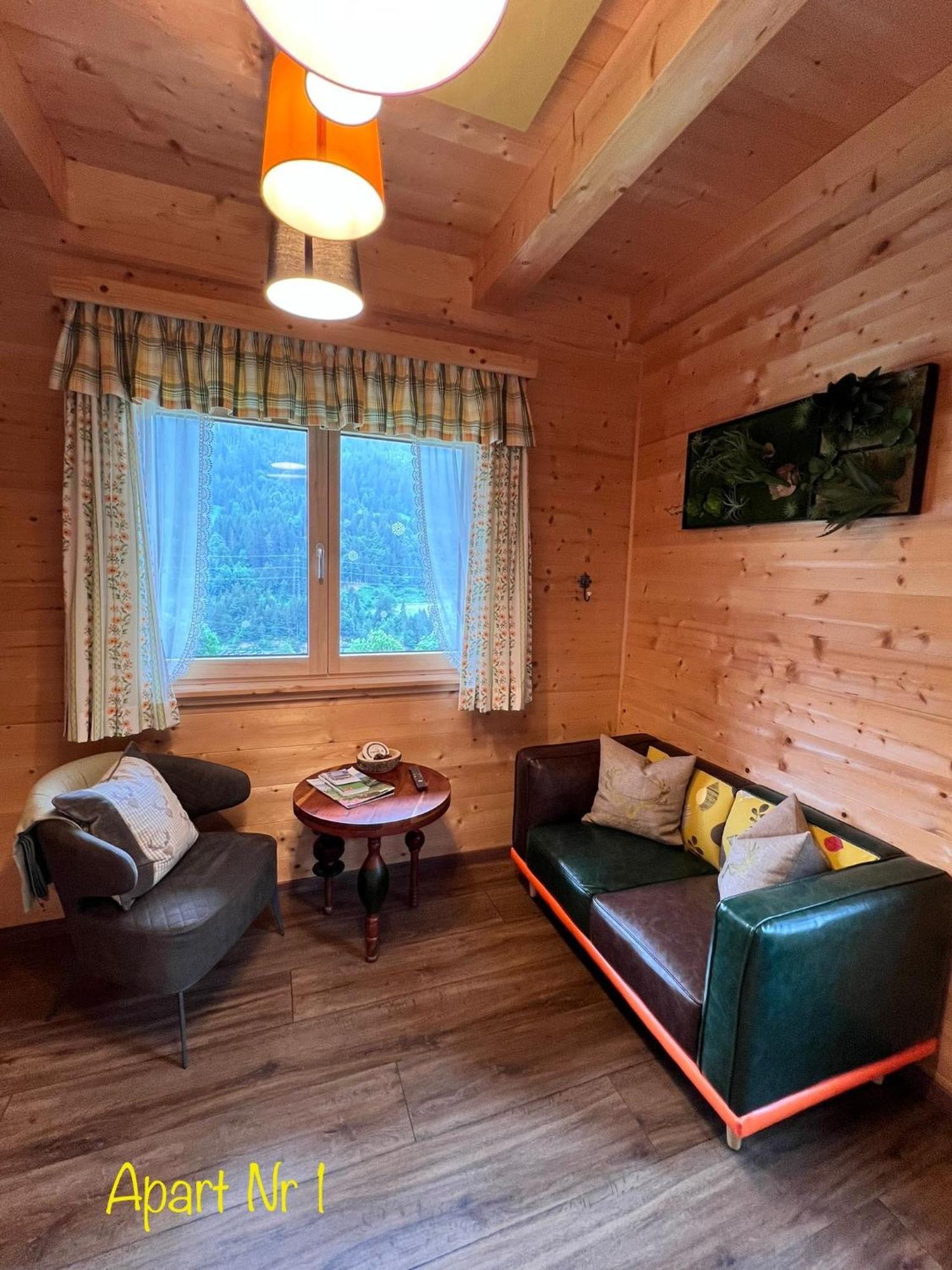 Alpenburg Bergparadies Apartments Wald am Arlberg Dış mekan fotoğraf